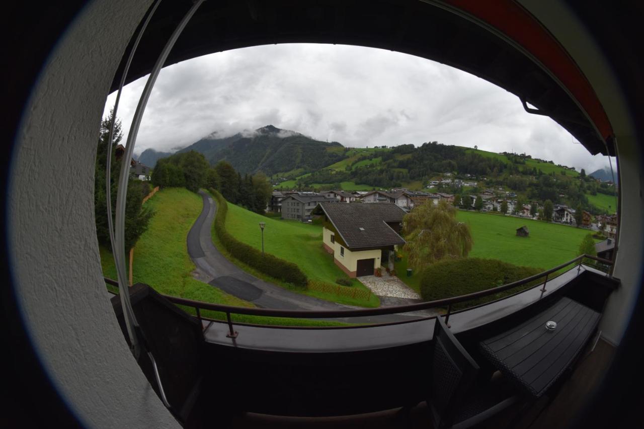 Apartement Karen Top 35 - By Four Seasons Apartments Kaprun Exterior foto